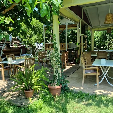 Sunset Boutique & Pensionat